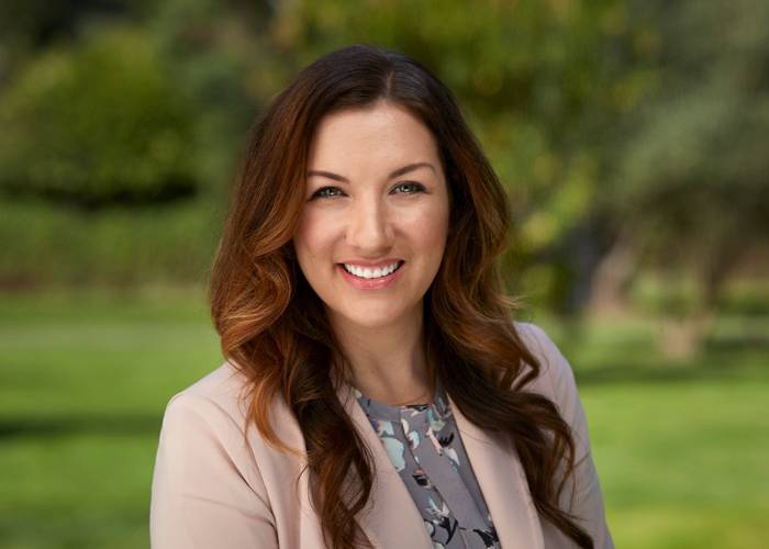 Julie Berge named vice president of communications at Wine Institute