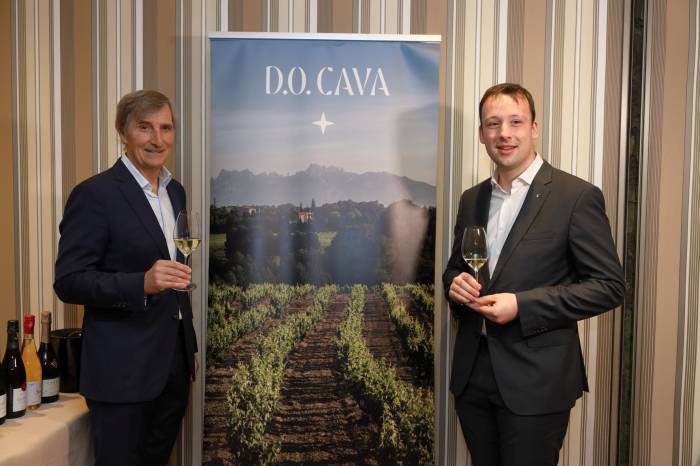 La D.O. CAVA enfrenta desafíos por escasez y caída en ventas internacionales