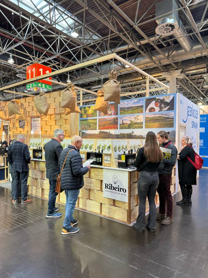 La D.O. Ribeiro refuerza su presencia internacional en Prowein 2025
