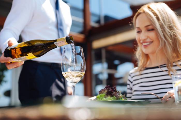 Wine Industry Faces Challenges but Sees Growth Opportunities with Millennials