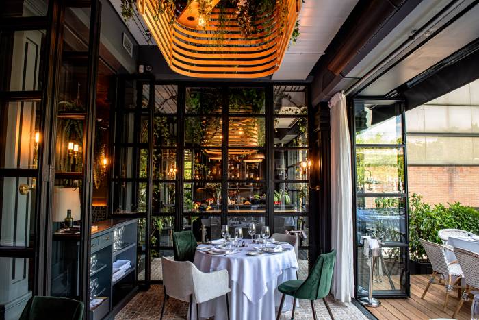 TATEL Madrid celebra diez años como referente de la gastronomía española