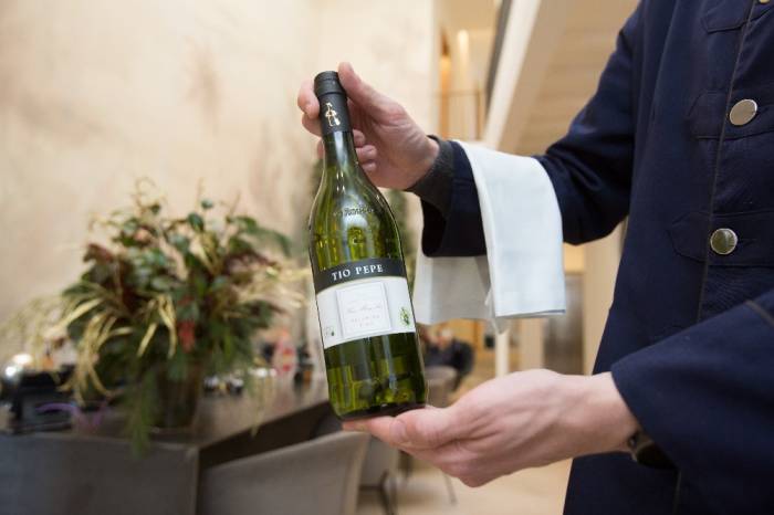 González Byass impulsa la reutilización de botellas de vidrio en el sector del vino