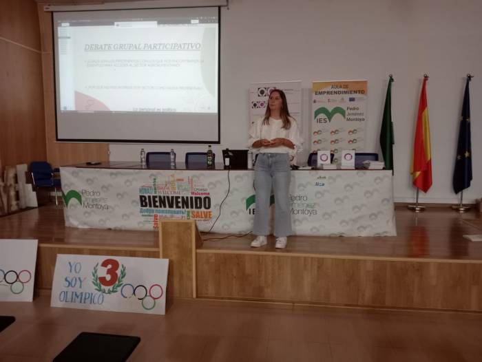 Un proyecto impulsa el liderazgo femenino en el cooperativismo agroalimentario andaluz