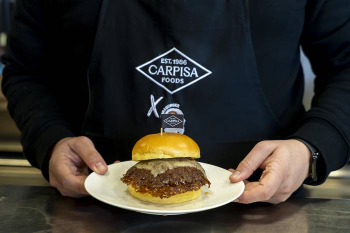 Las smash burgers conquistan la restauración española y marcan tendencia en el sector cárnico