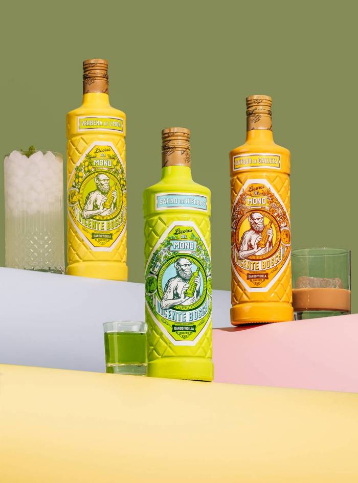 Anís del Mono lanza Licores del Mono para atraer a un público joven y renovar su imagen