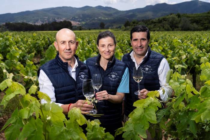 Juvé & Camps amplía su gama con dos nuevos vinos blancos ecológicos en Finca Espiells