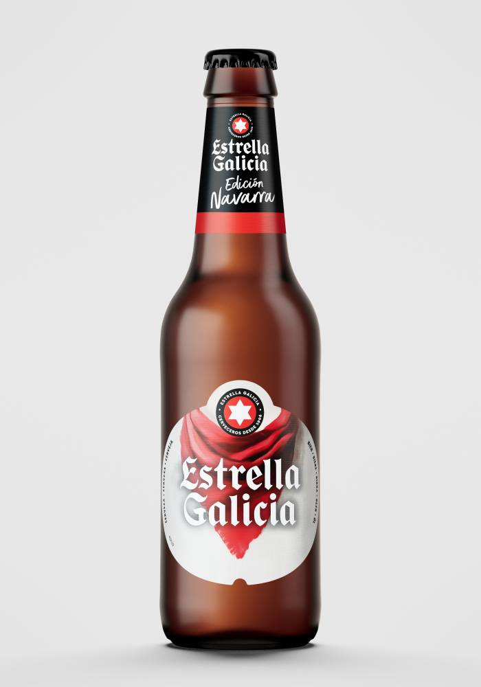 Estrella Galicia lanza una edición especial de cerveza inspirada en Navarra y su tradicional pañuelo rojo
