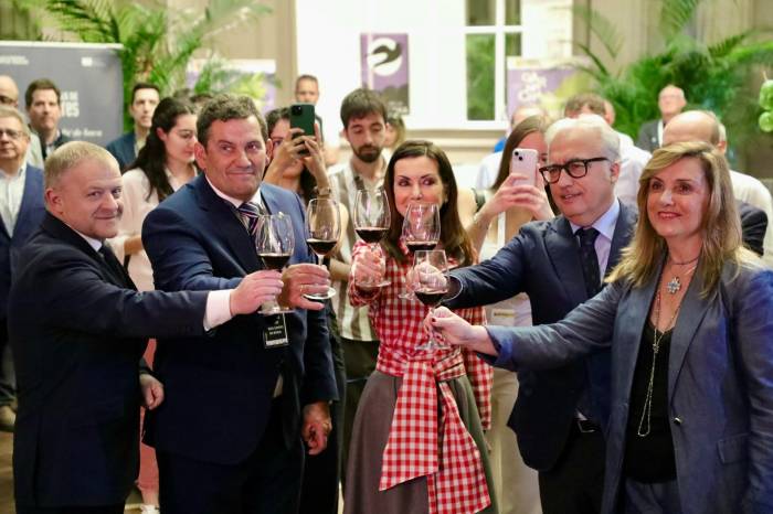 La XXI Muestra de Garnachas de Campo de Borja reúne a profesionales y público en Zaragoza