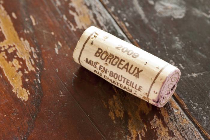 Bordeaux châteaus slash prices in 2024 futures campaign but American buyers remain cautious