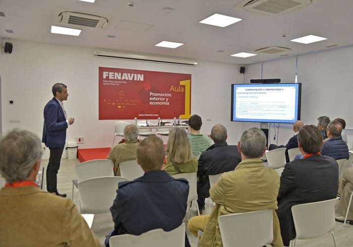 Expertos médicos presentan en FENAVIN nuevas evidencias sobre los beneficios del consumo moderado de vino