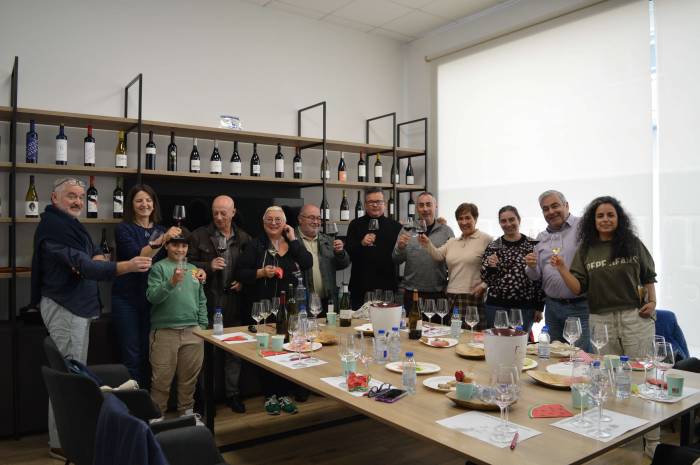 Monterrei impulsa el enoturismo con una cata guiada en el Día Mundial del Vino