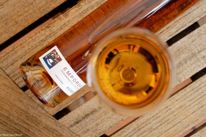 El 66% de los vinos del Empordà logra la calificación de excelente en la Guía Peñín 2026