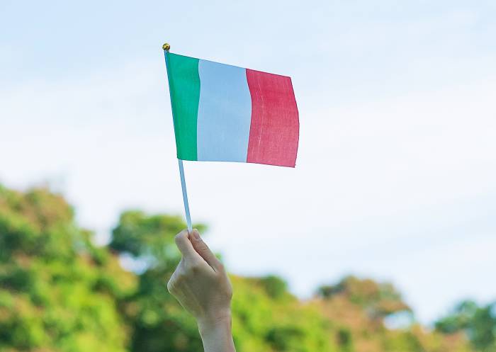 Italian Wine Exports Hit €8.1 Billion in 2024 Despite 30% Drop in Domestic Consumption Since 1995