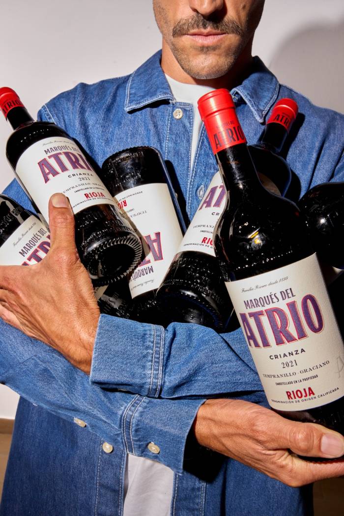Marqués del Atrio Crianza apuesta por la variedad graciano y una imagen renovada en Rioja