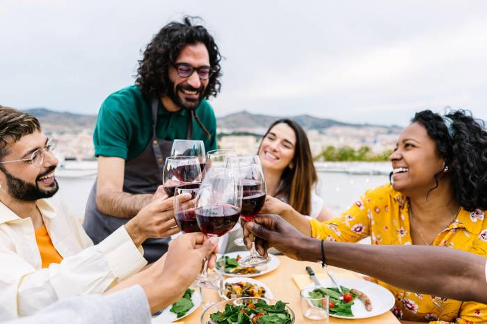 94 Percent of French See Wine as Core to National Identity Despite Shifting Drinking Habits