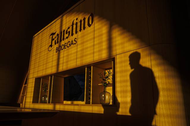 Bodegas Faustino 9