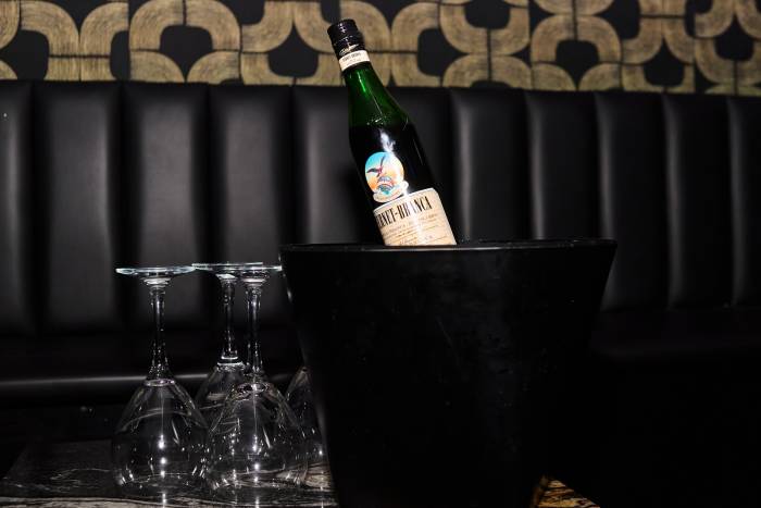 El Fernet-Branca conquista a los jóvenes y se expande de Argentina a España impulsado por redes sociales y música