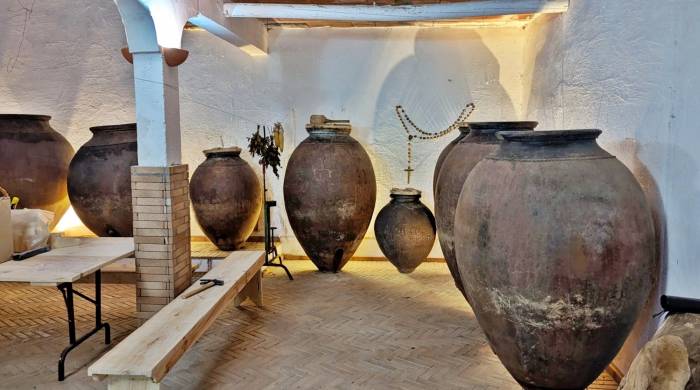 Ancient Clay Amphorae Revive 2,000-Year-Old Winemaking in Portugal’s Bairrada Region