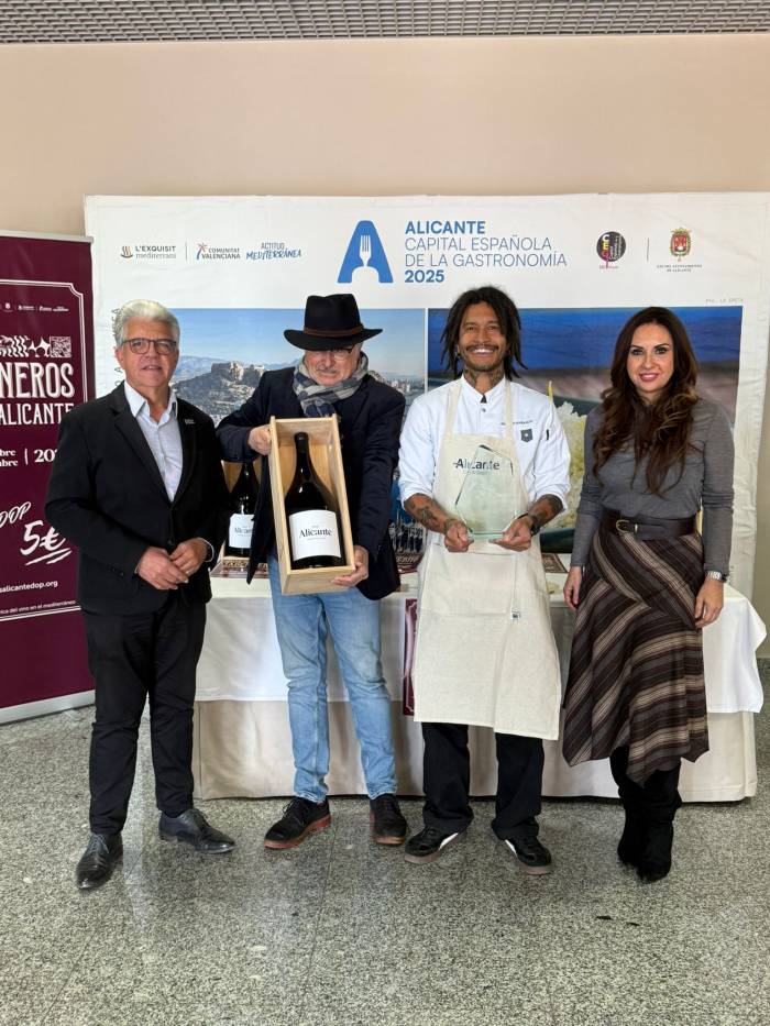 Insensato gana la primera Ruta de tapas de Taberneros entre 23 participantes en Alicante