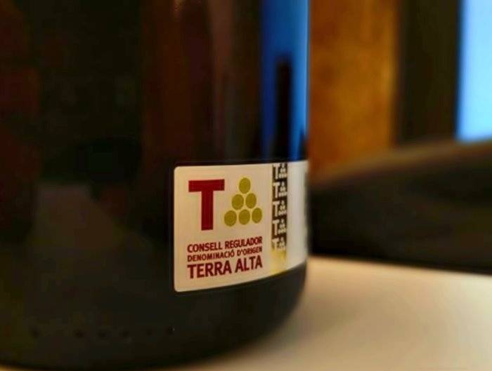 La DO Terra Alta lanza un vino solidario para ayudar a los municipios afectados por las lluvias torrenciales de octubre