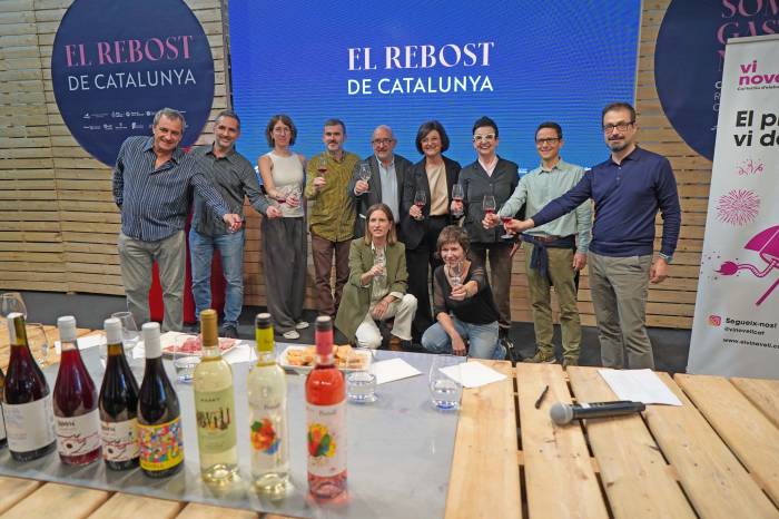 El Vi Novell catalán 2025 reduce su producción un 15 por ciento tras la sequía y la salida de una bodega