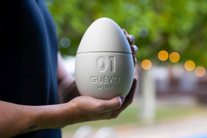 El innovador envase permite que el vino siga respirando y transformándose después del embotellado.