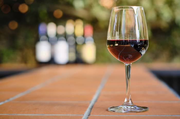 El 90% de los vinos contiene menos sulfitos que el máximo legal pero persisten mitos y riesgos para grupos sensibles