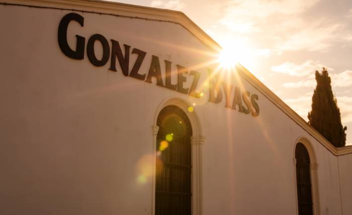 González Byass inicia despidos colectivos y reestructura dos filiales para asegurar su competitividad tras la caída del consumo