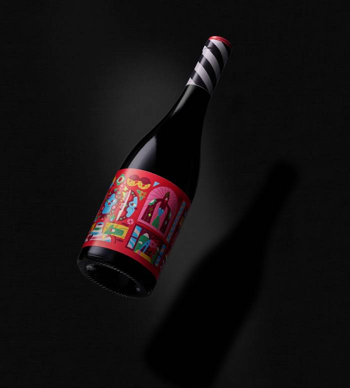 El Anuario de la Creatividad Española 2025 reúne 178 campañas y rinde homenaje al vino de Coviñas