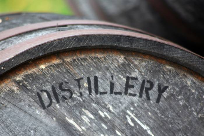 US Spirits Exports to Canada Plunge 85% Amid Tariff Disputes as Industry Faces Global Shifts