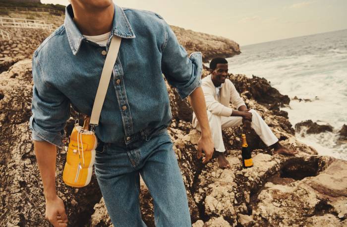 Veuve Clicquot lanza en España un estuche isotérmico y personalizable para regalar champagne estas fiestas
