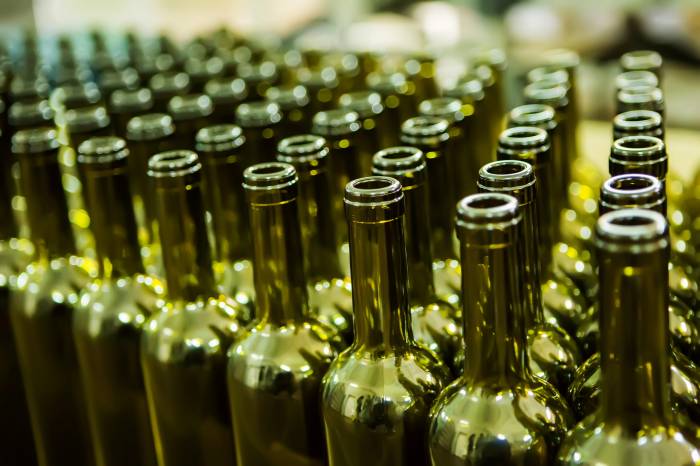 Ocean Freight Rates Hit Yearly Low as Beverage Packaging Market Faces Slower Demand and Cautious Consumers