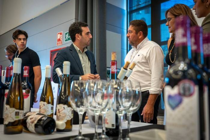 Más de 500 vinos y 150 empresas se dan cita en Sur Wines & Gourmet con protagonismo de 'Sabores Almería'