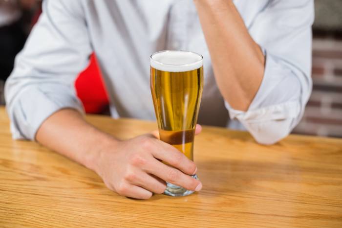 Four Weeks of Daily Beer Boosts Gut Microbiome Diversity in Healthy Men, Study Finds