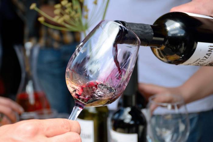 Georgia’s Wine Exports Fall 12 Percent in 2025 Amid Quality and Industry Concerns