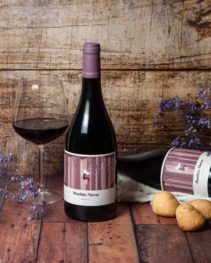 Matilda Nieves se consolida entre los mejores vinos gallegos tras lograr el Gran Oro en un certamen internacional