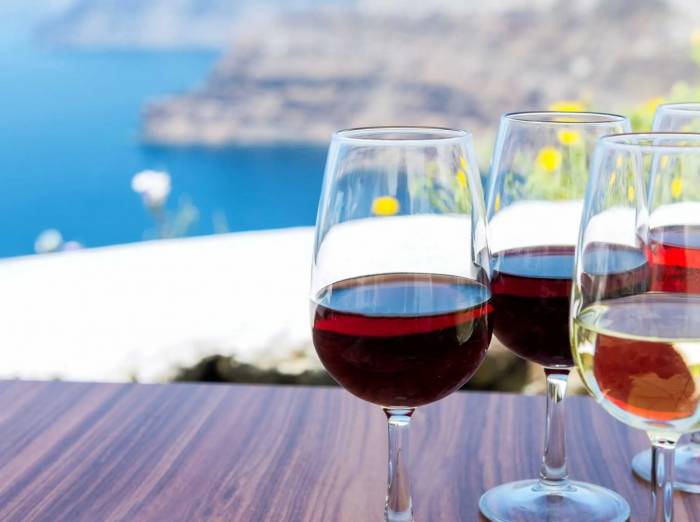 Greek Wine Production Rises 6 Percent After Historic Slump, Imports Now Threaten Local Industry
