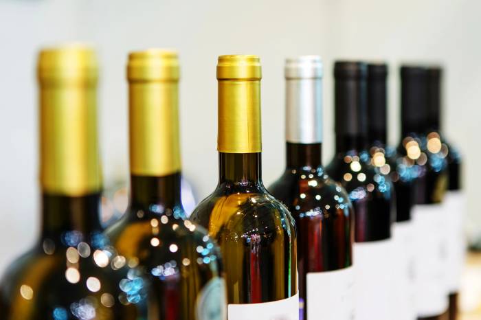 Spanish Wine Exports Earn €2.96 Billion Despite 2.5% Drop in Volume Over 12 Months