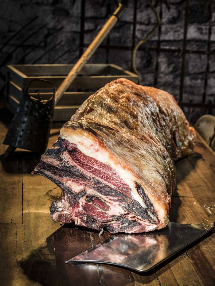 La carne gallega y la sidra vasca se unen en San Sebastián Gastronomika 2025