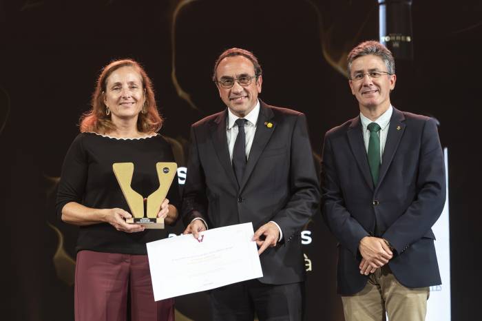 Grans Muralles 2020 de Familia Torres elegido mejor vino de Cataluña en los Premios Vinari