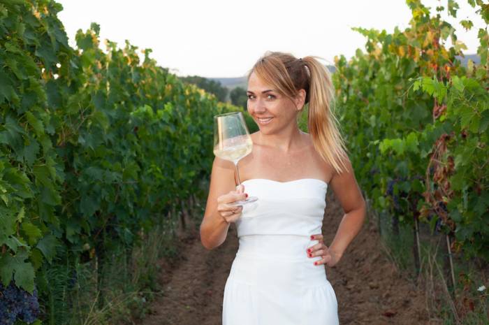 Madrid brinda por el talento femenino en el vino con un showroom único
