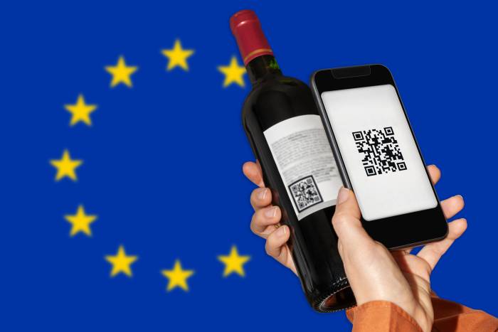 Romanian Wineries Struggle With New EU Digital Labeling Rules Amid Costly Compliance Challenges