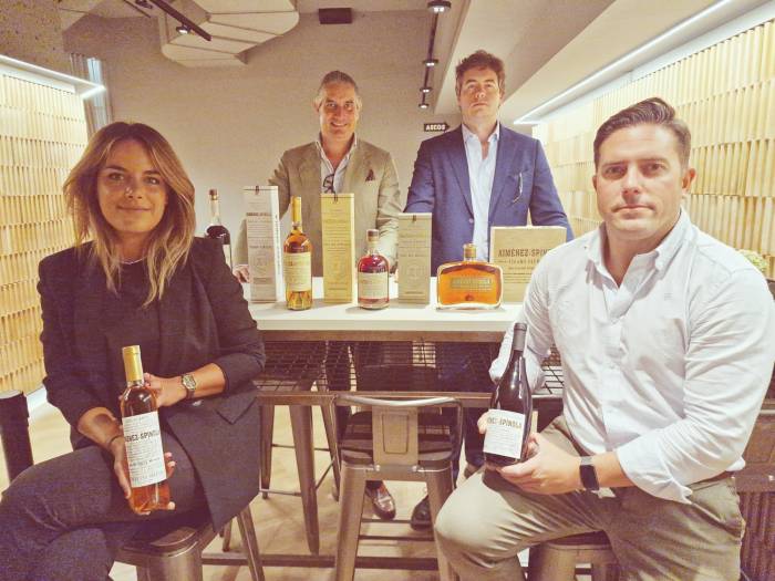 Másquegastronomía distribuirá en exclusiva los vinos y brandis de Ximénez-Spínola en Zaragoza