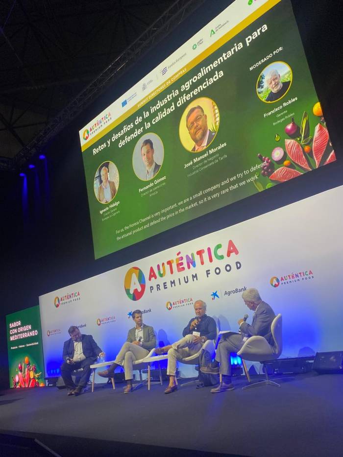 Francisco Robles impulsa la sostenibilidad y la innovación en el sector vitivinícola andaluz en Auténtica Food Fest 2025