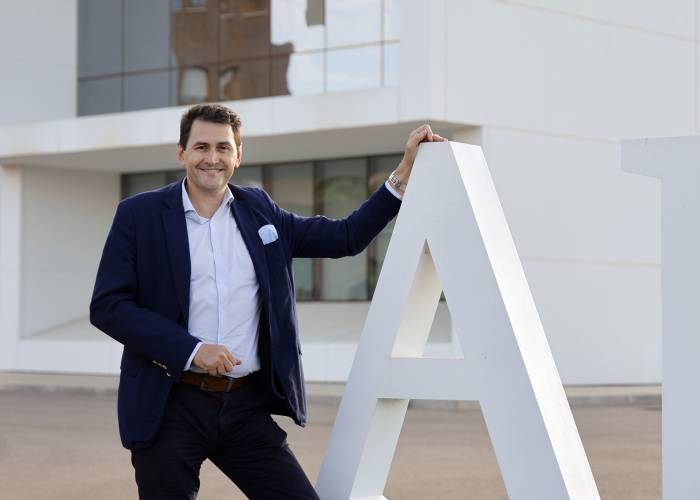 Eric Paré asume la dirección de Bodegas Aragonesas tras la jubilación de Enrique Chueca