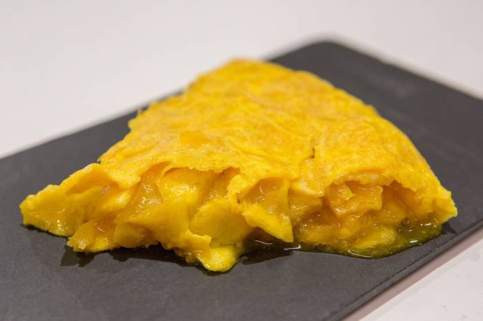 Alicante Gastronómica reúne a chefs de toda España en el campeonato nacional de tortilla de patatas