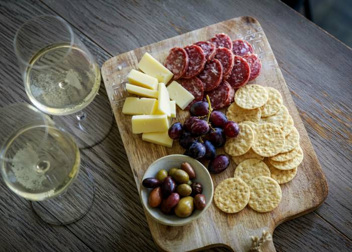 El consumo de aperitivos fuera del hogar crece en España pese a la subida de precios