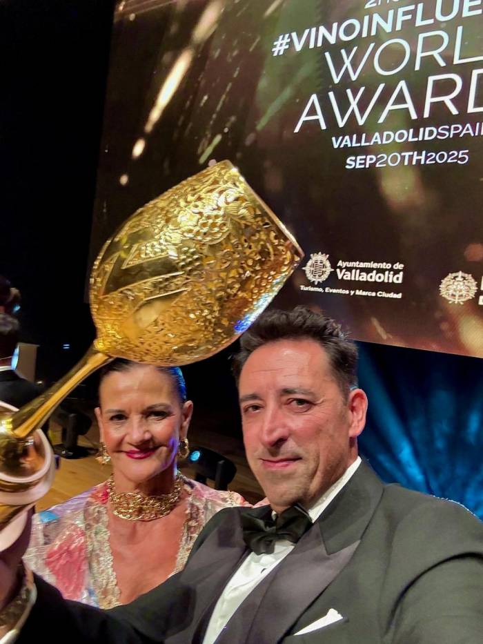AkataVino recibe el premio #Wine Nos Impulsa en los VinoInfluencers World Awards