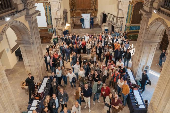 Los vinos de Monterrei se presentan en Gijón ante más de 200 profesionales del sector gastronómico