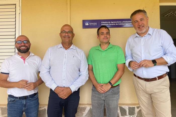 La Cátedra de Agroturismo y Enoturismo de Canarias refuerza la coordinación para 2025